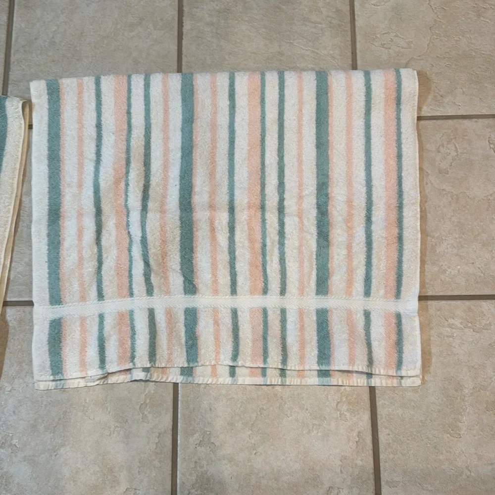 Pair of Caress Striped Vintage Towels in White, Peach, and Teal Cotton